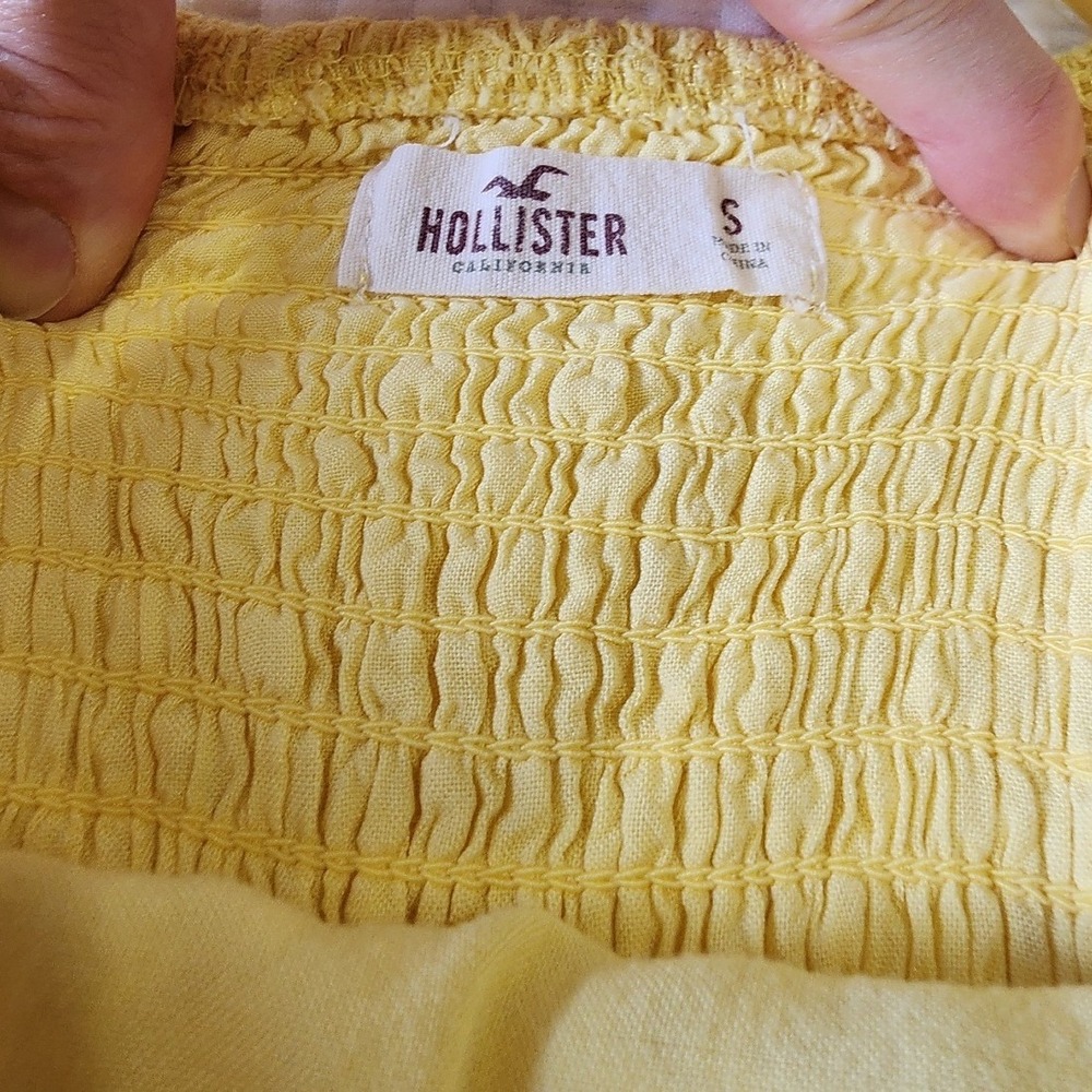 Hollister Yellow Lace Cut-Out Mini Dress Summer Festival Sun Dress Small - Picture 2 of 4